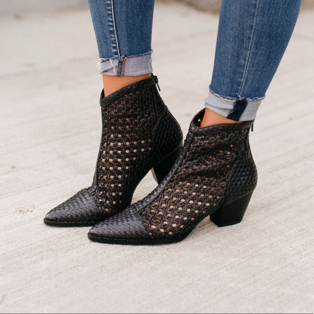 Coconuts by Matisse - Caught Up booties